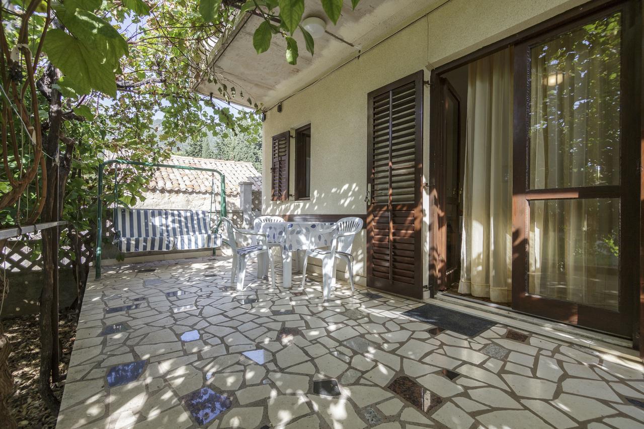 Apartmani Jordana Komiža Dış mekan fotoğraf